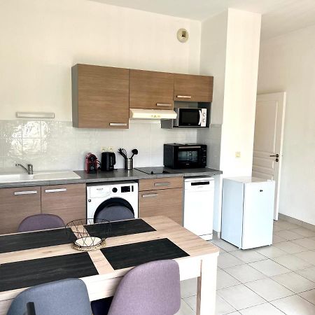 Lrx-0049 - Appartement Avec Exterieur Aytré Екстериор снимка