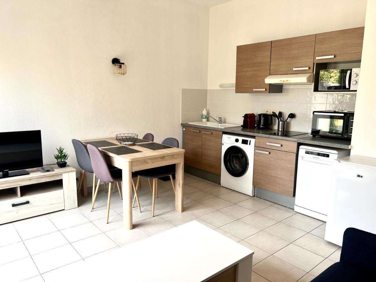 Lrx-0049 - Appartement Avec Exterieur Aytré Екстериор снимка